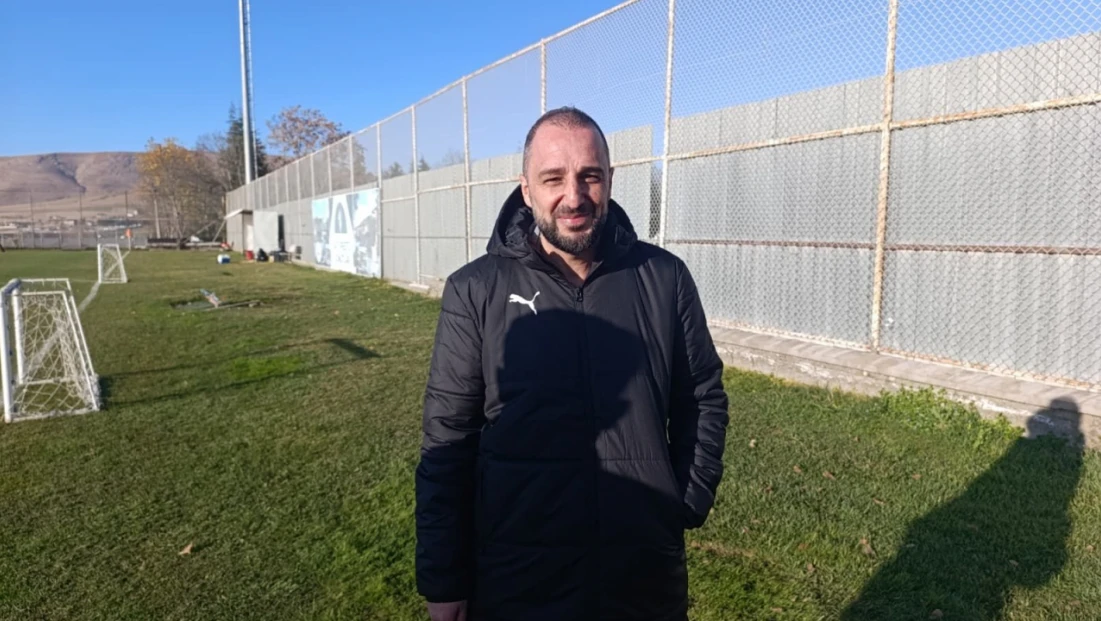 Adem Çağlayan: Oyuncularımız Durumdan Rahatsız!