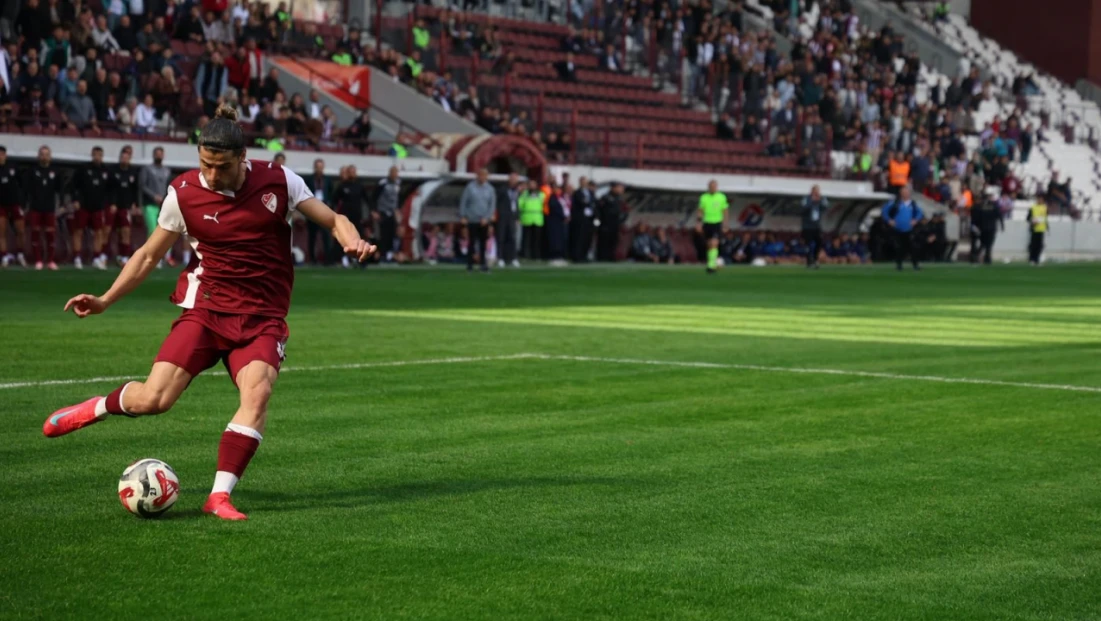 Elazığspor’da Son Dakika Draması Tribünlerde Yönetim İstifa Sesleri