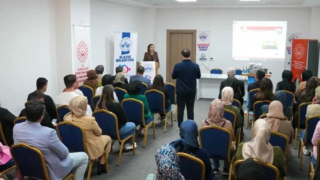 Engelsiz Yaşam Merkezi’nde 'Beyaz Ev' Projesi Tanıtım Programı Gerçekleştirildi