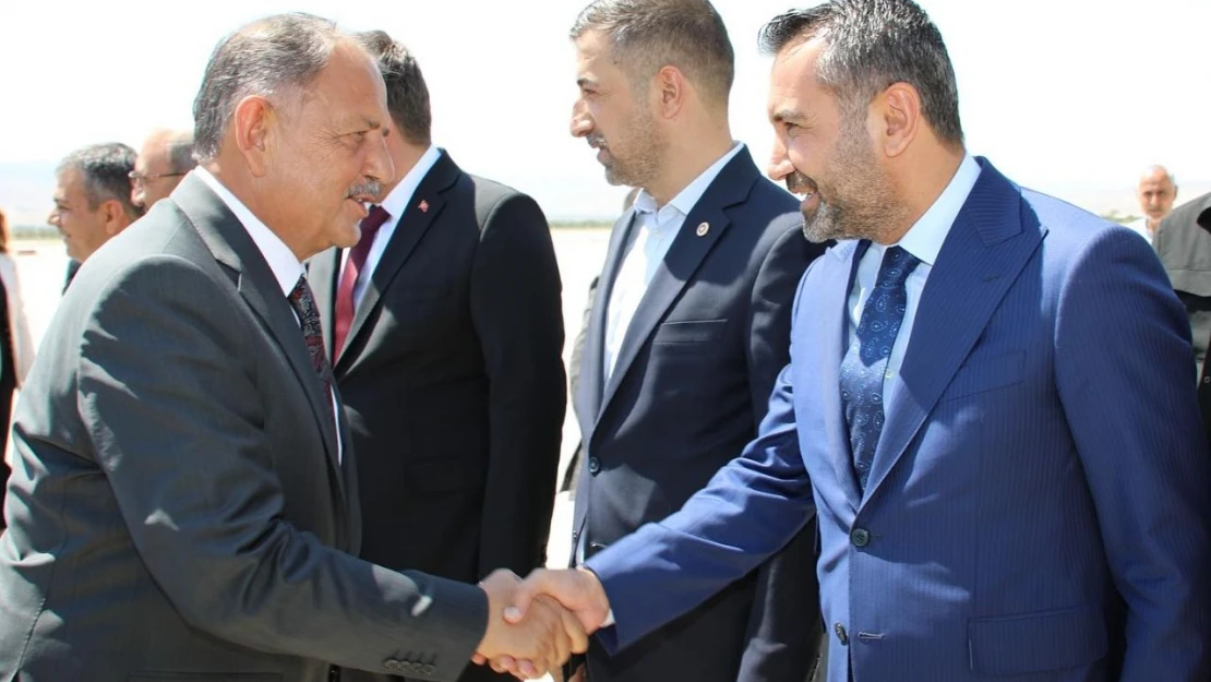 Bakan Özhaseki, Elazığ'da