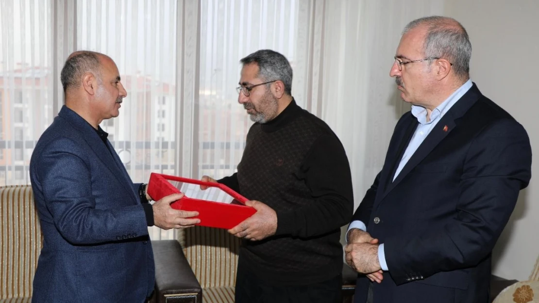 Bakan Yardımcısı Hemşehrimiz, Şehit Ailesini Unutmadı