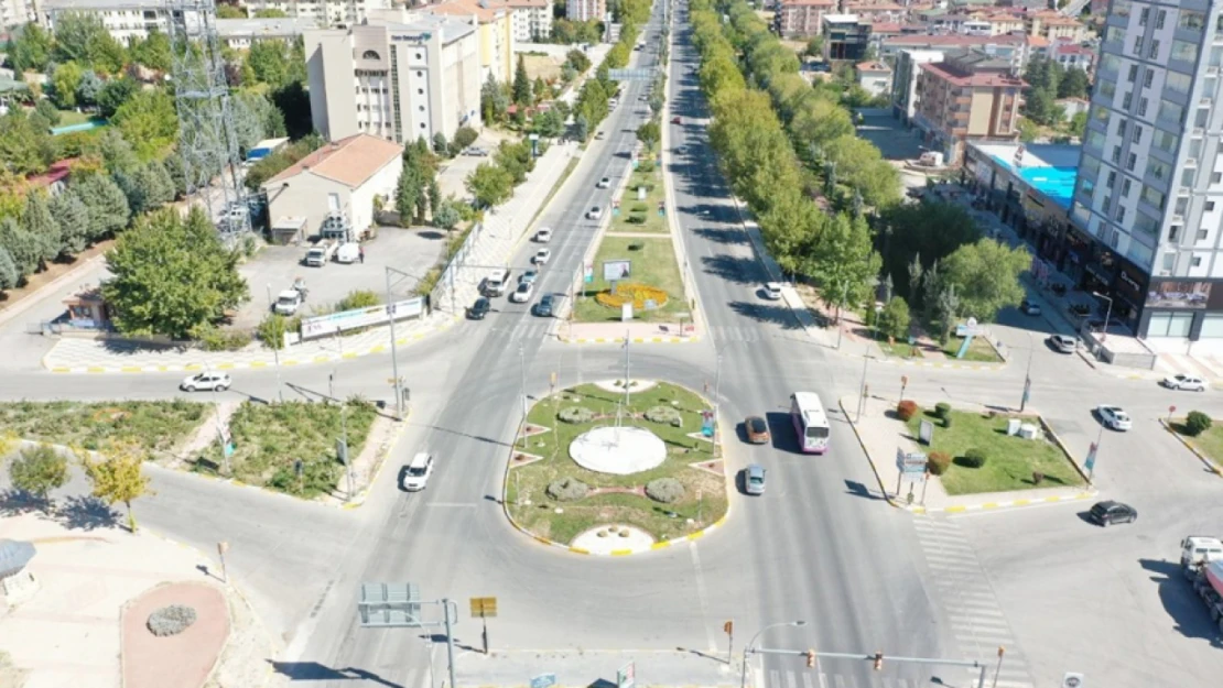 Başkan Şerifoğulları'nın Çalışmalarıyla Trafik Rahatladı