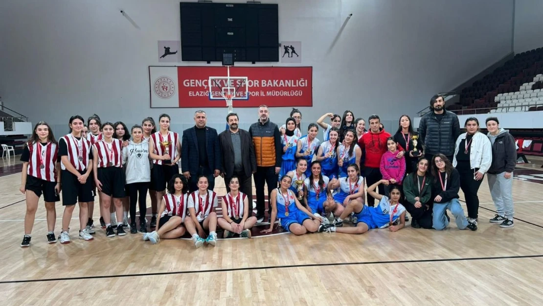 Basketbol Yerel Lig Müsabakaları Sona Erdi