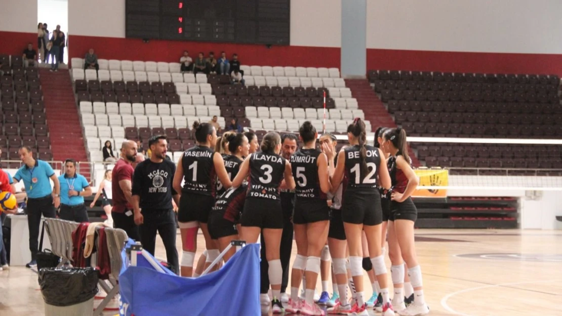 Bordospor'un Konuğu, Nicer Hotel Voleybol