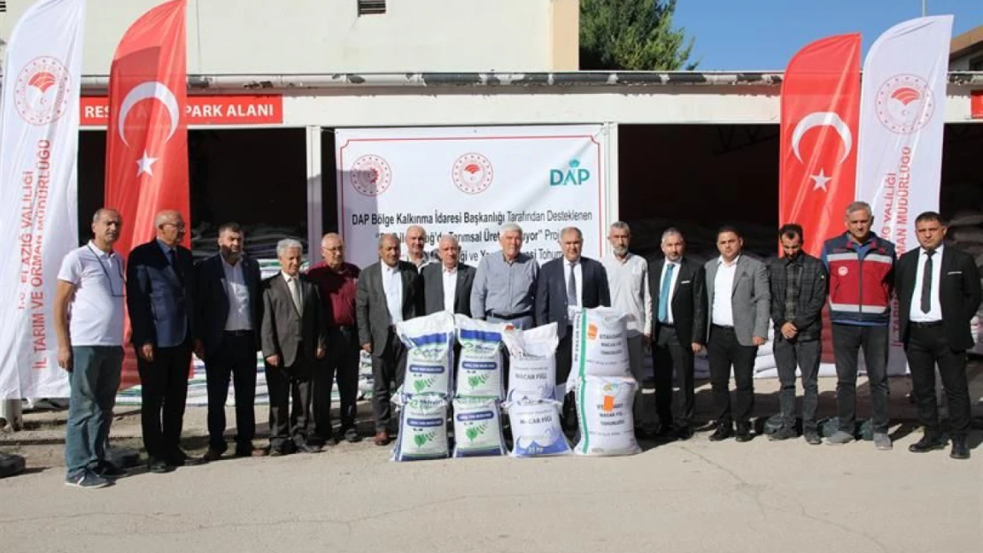 Çiftçilere 81 Ton Yem Bitkisi Tohumu Dağıtıldı