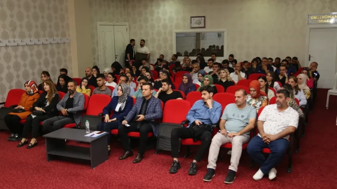 Elazığ Belediyesi Çalışanlarına Seminer Verildi