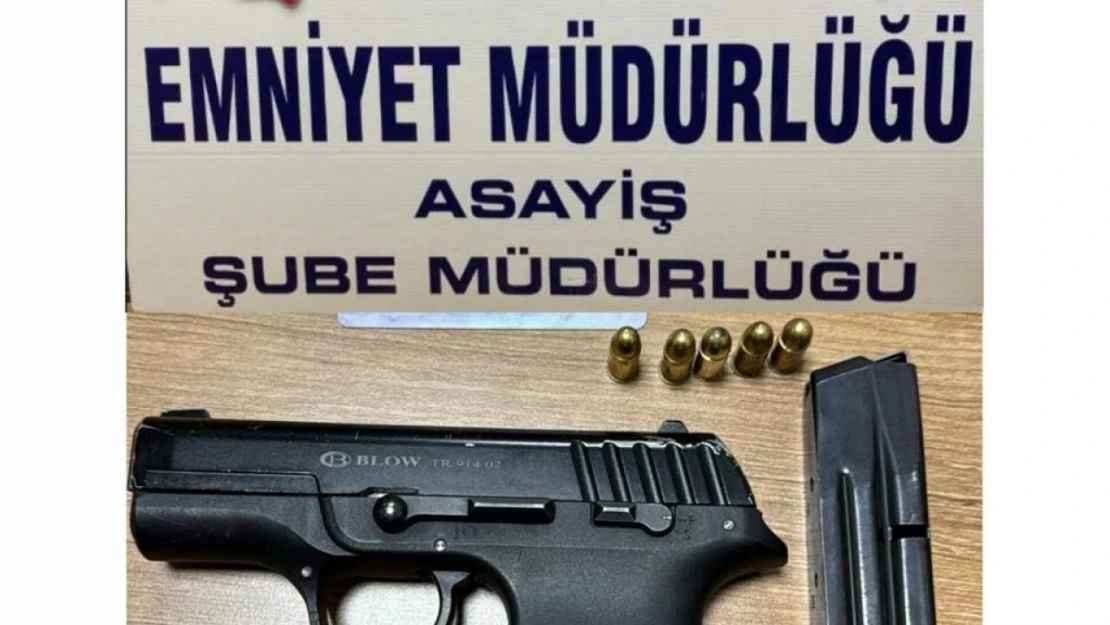 Elazığ'da Aranan Şahıslar Yakandı