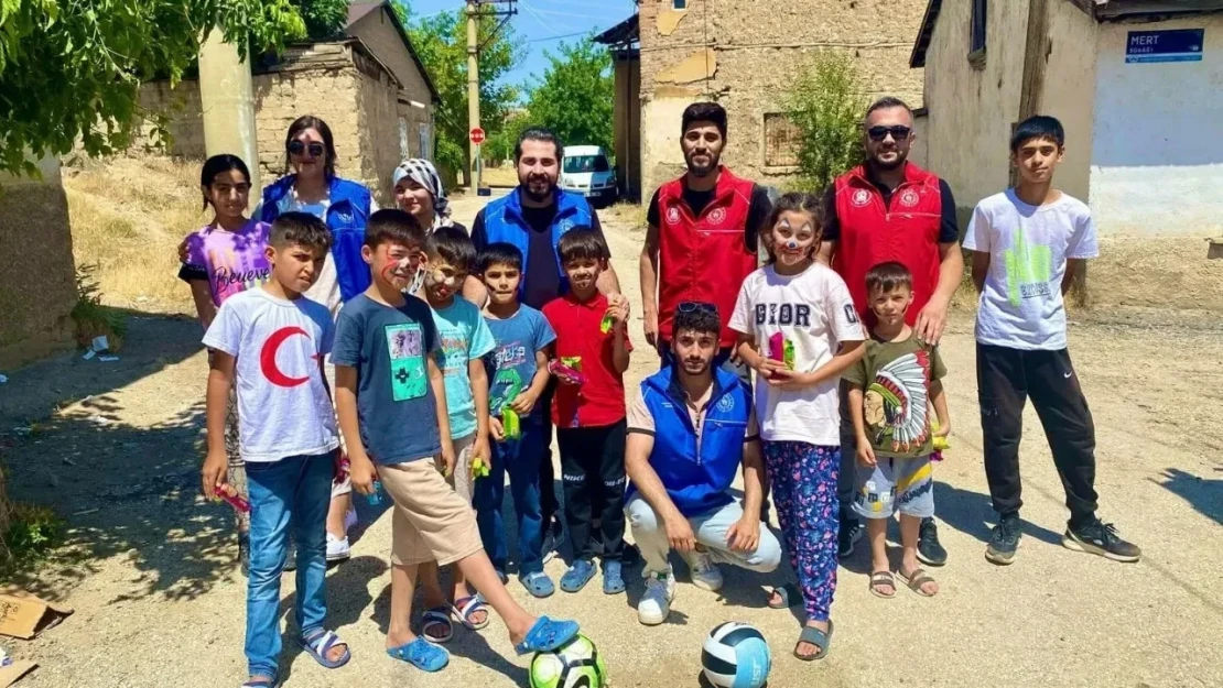 Elazığ'da Sokak Oyunları Etkinliği Düzenlendi