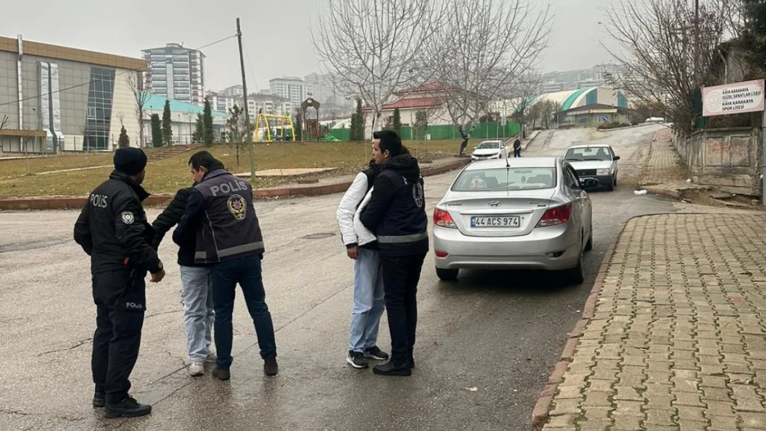 Elazığ Polisi Kuş Uçurtmuyor