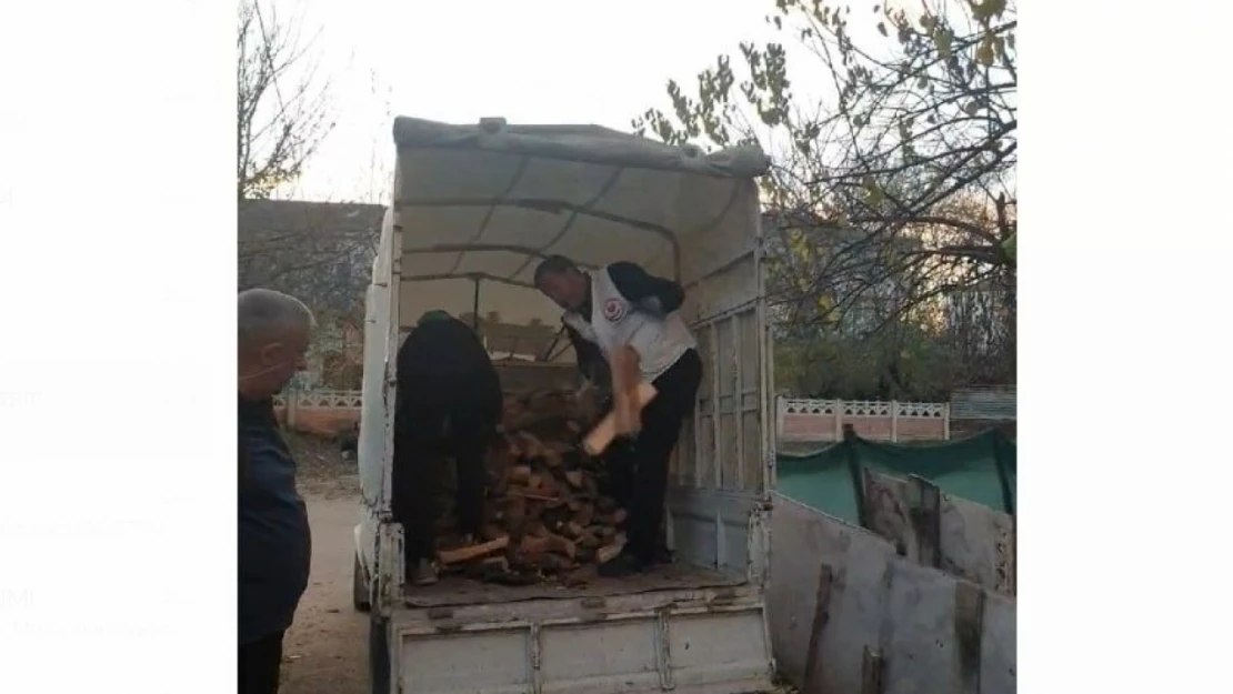 Elazığ Yetimler Vakfından Yakacak Yardımı