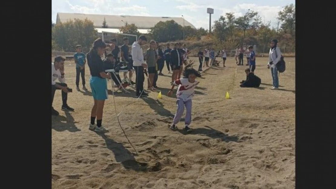 Elazığlı Atletler Piste Damga Vurdular!