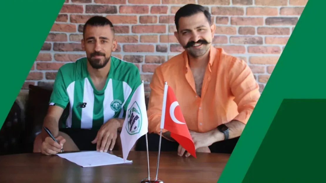 Elazığlı Orta Saha Oyuncusu Konyaspor'da