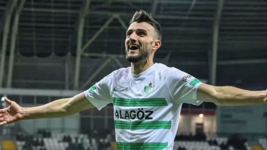 Elazığspor'a Güçlü Rakipler Enes Soy için 2 Kulüp Daha Devrede