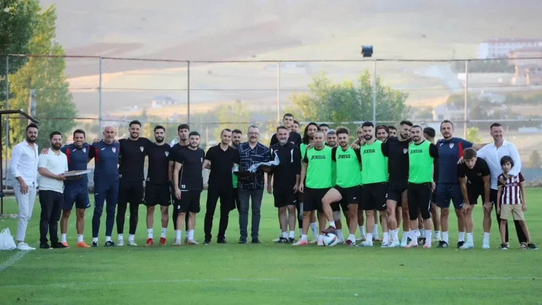 Elazığspor'da 25 İsmin Forma Tercihi!