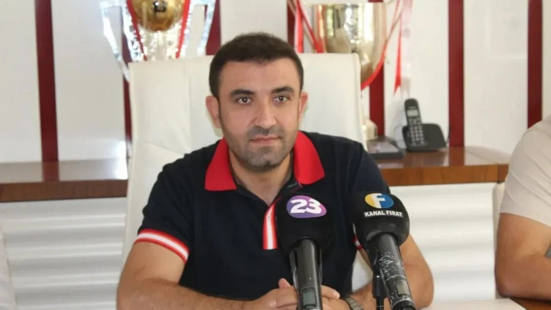 Elazığspor, O Futbolcu da Israrcı