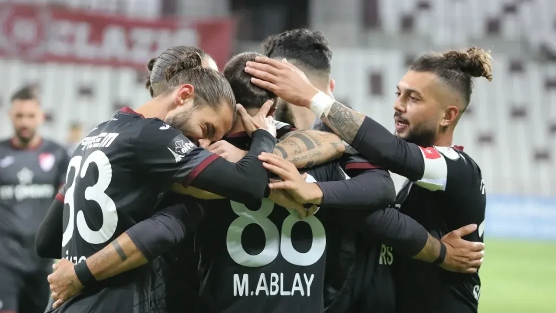 Elazığspor'un Tarihi Başarısı: Kupada Çeyrek Finale Kaldı