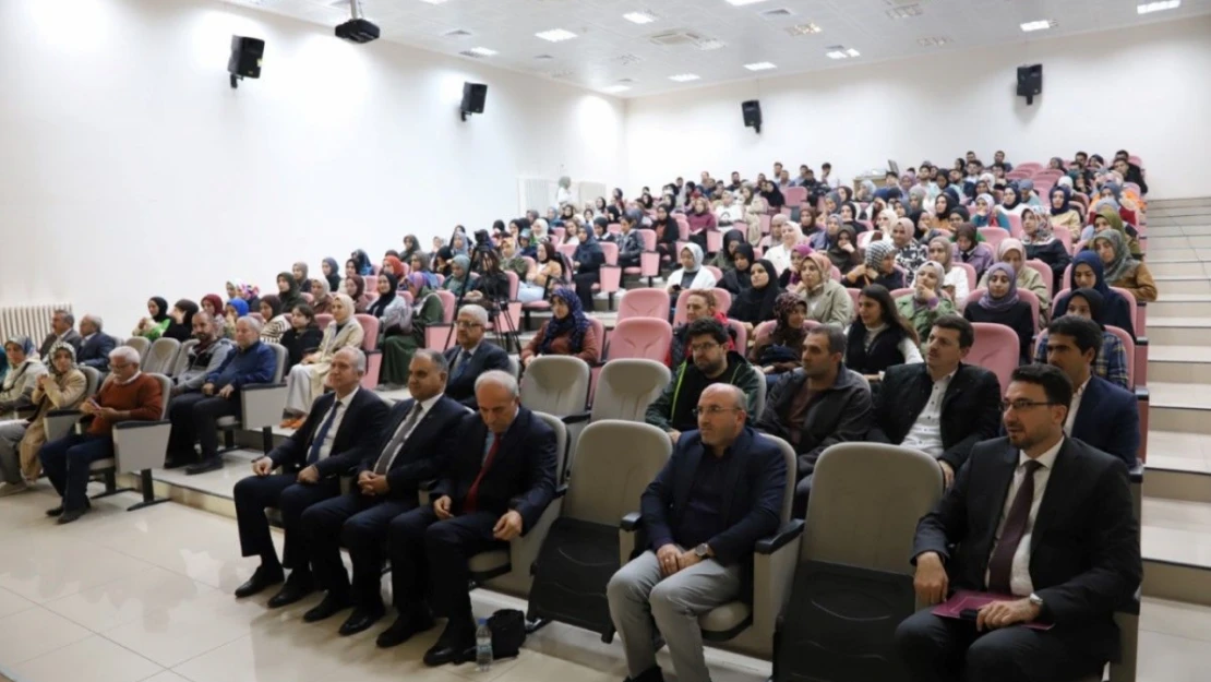 Fırat Üniversitesi'nde 'Filistin Meselesi' Konulu Panel Düzenlendi