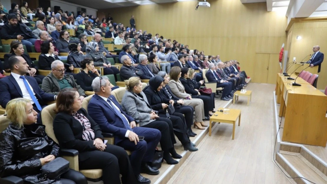 Fırat Üniversitesi'nde Milli Mücadele Konferansı