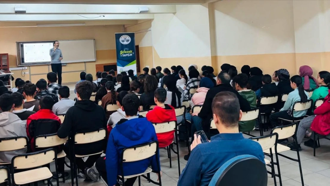 Gençler, Geleceğe Gelecek Sensin, İle Hazırlanıyor