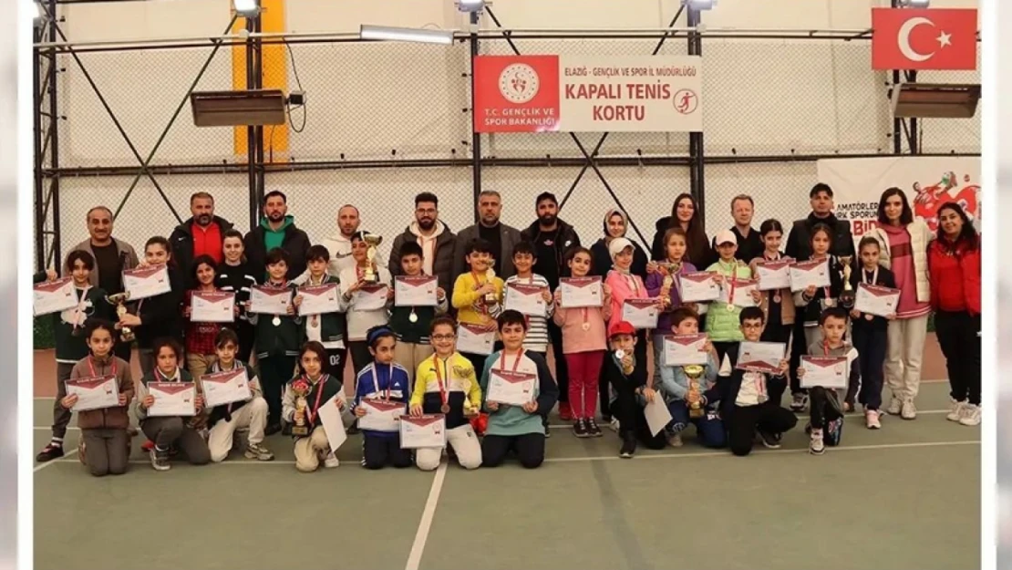 İlkokullar Arası Minikler Tenis Turnuvası Gerçekleştirildi