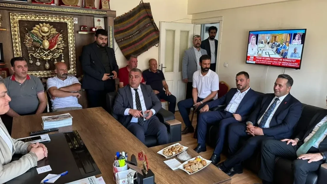 MHP'den Tunceli Çıkartması!