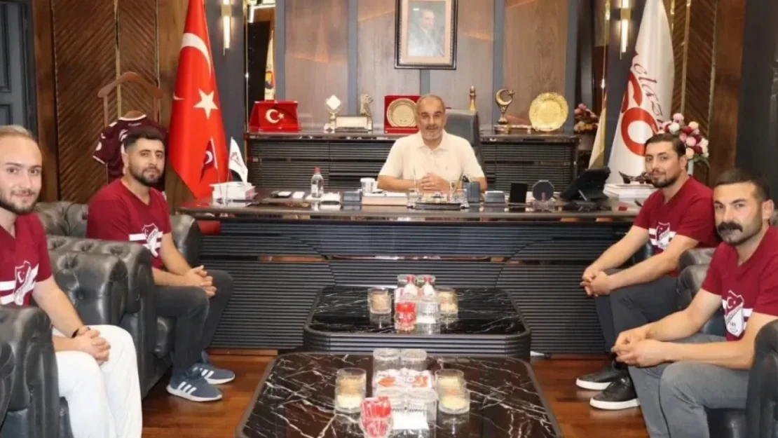 Milliyetçi Elazığspor'dan Başkan Alan'a Ziyaret