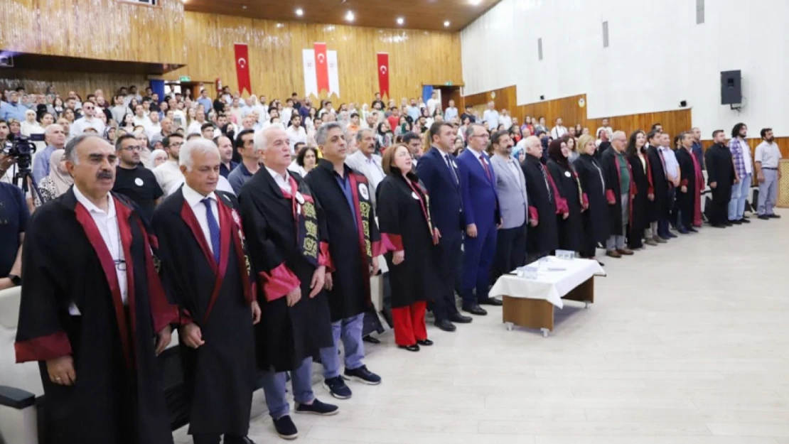 Mühendislik Fakültesinde Mezuniyet Heyecanı