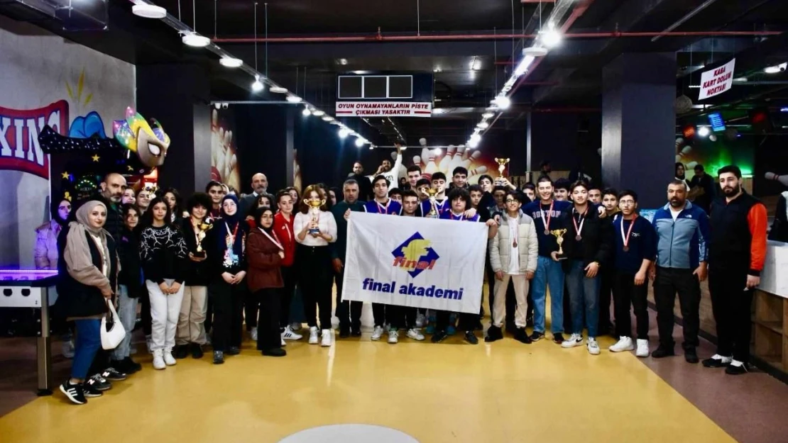 Okul Sporları Bowling Müsabakaları Sona Erdi