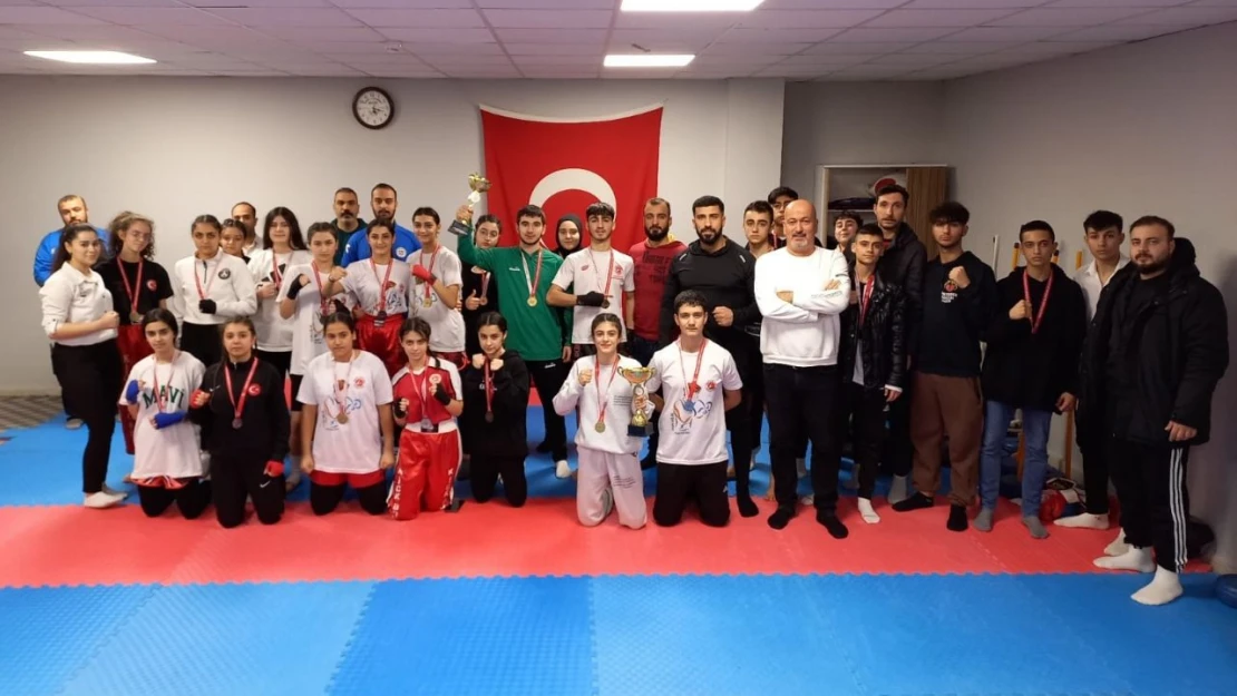 Okul Sporları Kick Boks Müsabakaları Sona Erdi