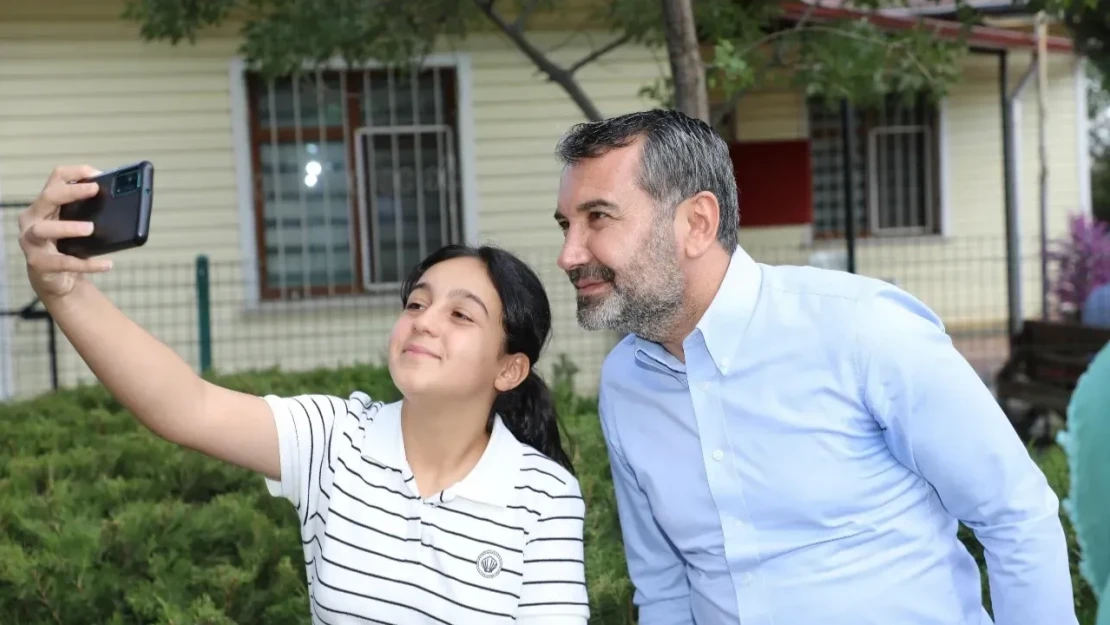 Şerifoğulları: Elazığ'da Hizmette Ayrım Yok, Her Yere Ulaşıyoruz