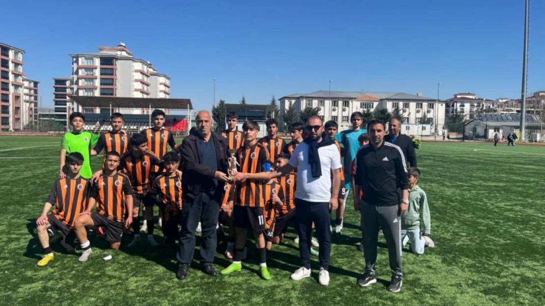 U 15'in Şampiyonu Yolspor