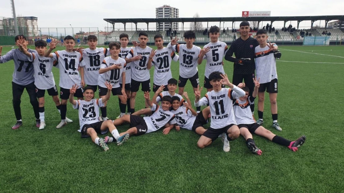 U 15 Liginde Şampiyon Yolspor