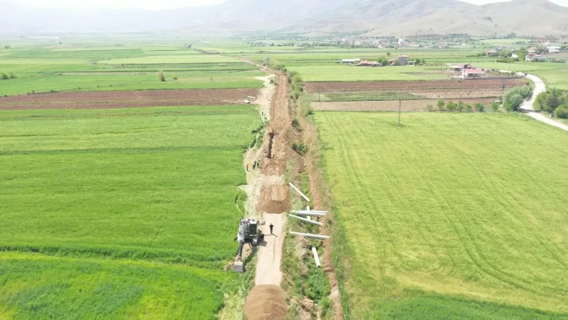 Uluova Sulama İnşaatında Çalışmalar Sürüyor