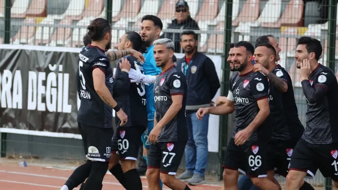 Yıldız Futbolcudan Kötü Haber