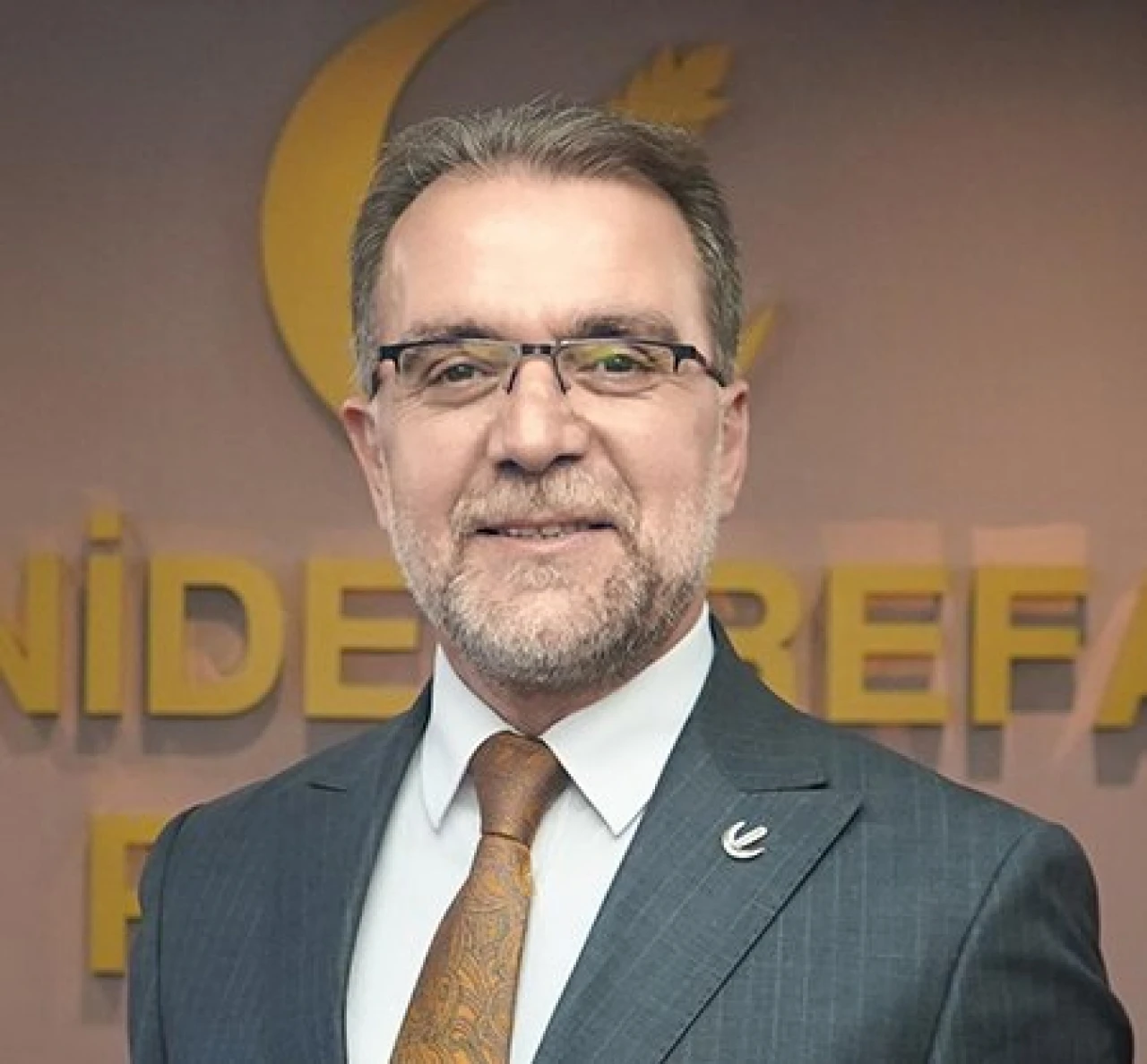 YENİDEN REFAH'IN YENİ MKYK'SI BELLİ OLDU, PARTİNİN 3 OLAĞAN BÜYÜK KONGRESİNİN KOMİSYON BAŞKANLIĞINI HEMŞEHRİMİZ NURETTİN GÜL YAPTI