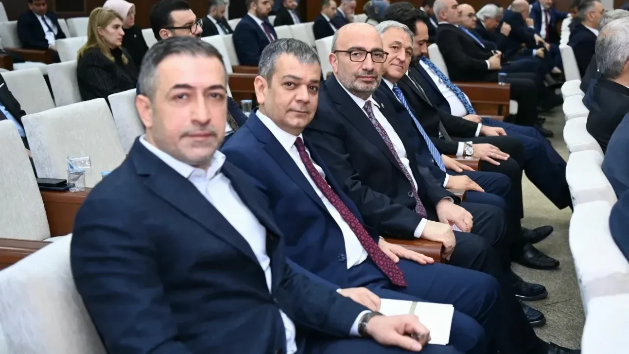 Milletvekili Keleş Zirai don felaketinin etkilerini en aza indirmek için tüm süreci yakından takip ediyoruz