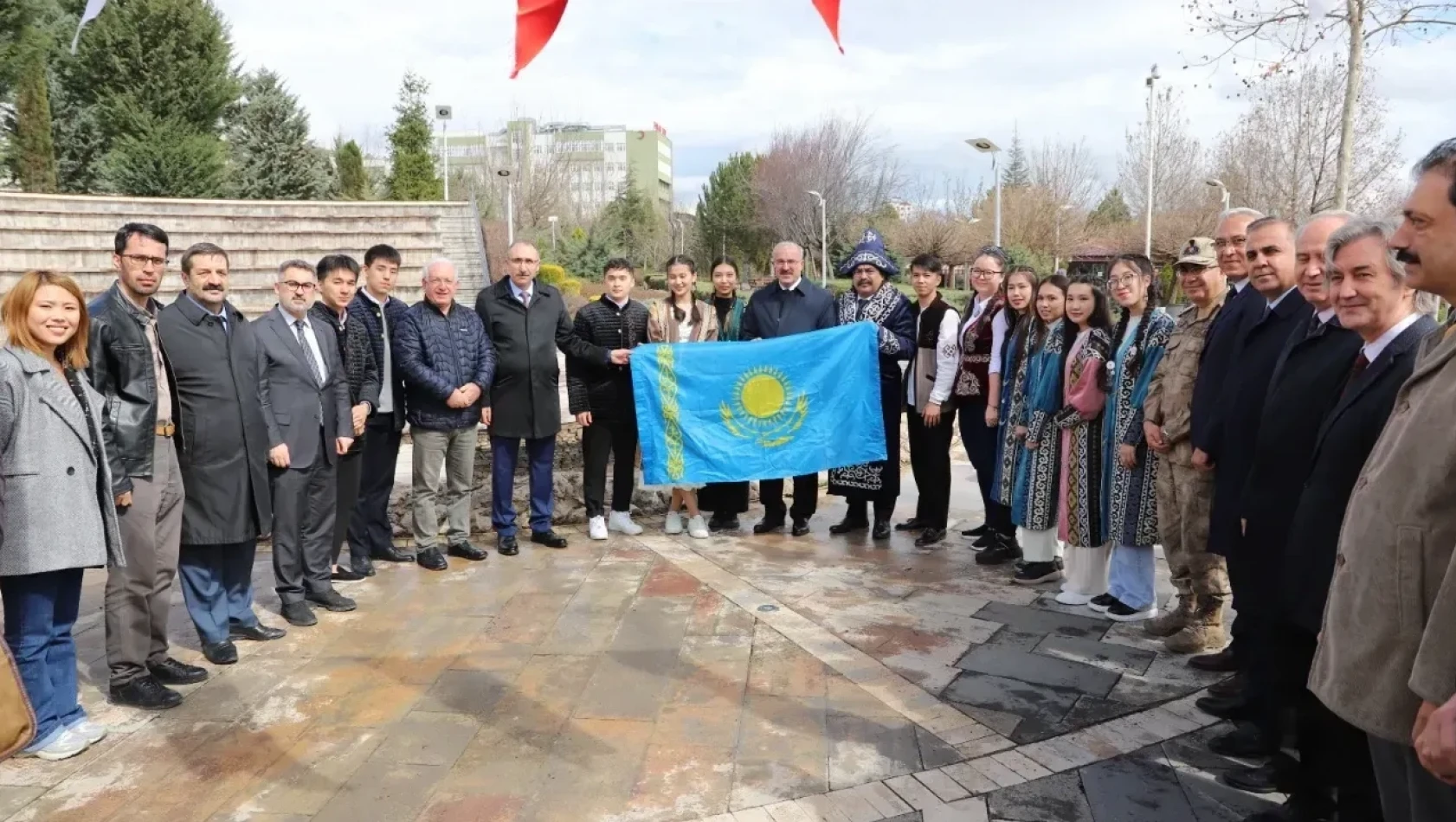 Fırat Üniversitesi'nde Nevruz Bayramı Kutlandı