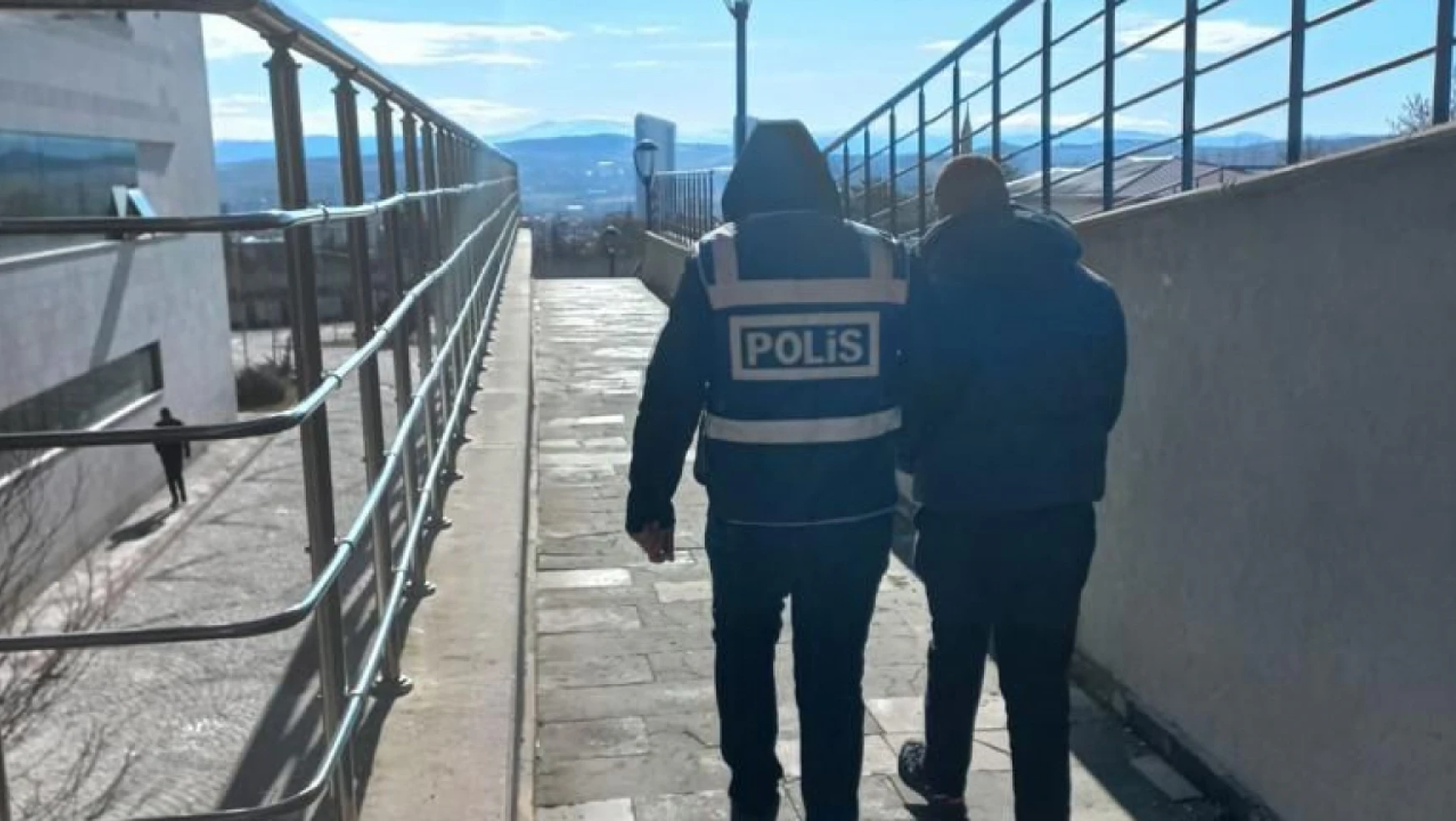 Elazığ'da Operasyon: Tutuklular Var