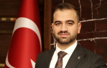 AK Parti Elazığ İl Gençlik Kolları Koray Adsız: '1 Yılda Emeğin, Gayretin ve Kardeşliğin İzini Sahada Bıraktık'
