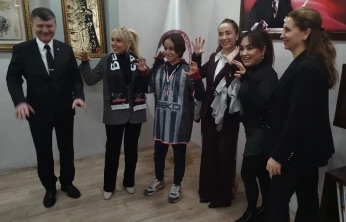 Beşiktaş Kulübü'nden Elazığ'da 'İyiliğe Kanat Aç' Ziyaretleri