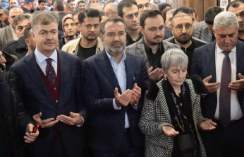 Edebiyatın Kalbi Elazığ'da Atıyor: 6. Kitap Fuarına Büyük İlgi
