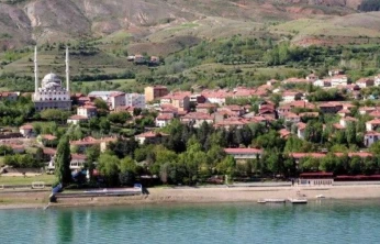 Gezin Köyü Sivrice'ye Bağlansın