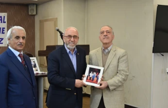 Karakoçanlı Doktorun Gurur Dolu Kariyeri