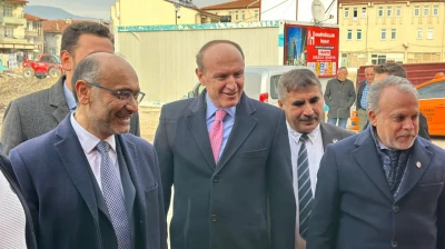 YRP GENEL BAŞKAN YARDIMCISI ÖZTÜRK İLE MKYK ÜYESİ GÜL TOKATLI VATANDAŞLARLA BİR ARAYA GELDİ