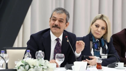 Milletvekili Erol Keleş'ten Aile ve Gelecek İçin Dijital Adım!