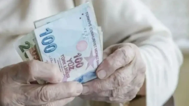 Bayram İkramiyeleri Ödenmeye Başlıyor