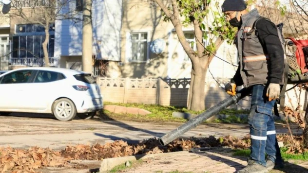 Elazığ Belediyesi Temizlik Ekipleri 7/24 Sahada!