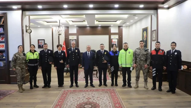Polis Teşkilatından Vali Hatipoğlu'na Ziyaret