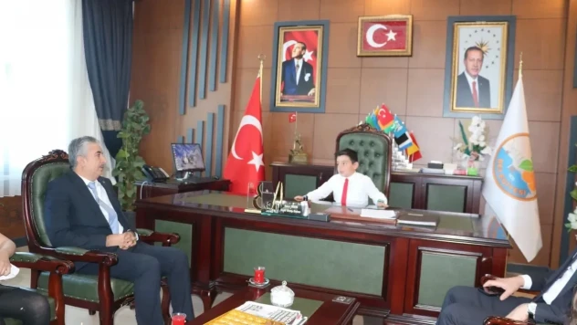 Turus, Makamını Çocuklara Devretti!