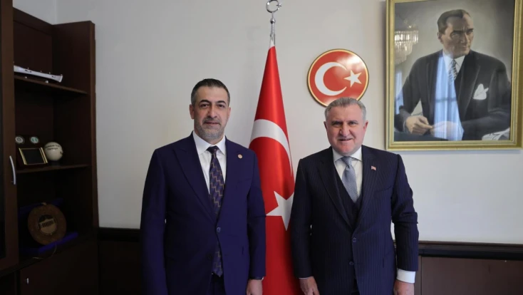 Işkver Bakan Bak Ve Uraloğlu İle Görüşerek Her İki Bakanlıktan Taleplerde Bulundu